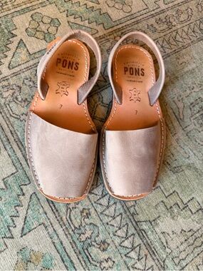 Pons Women's Leather Slingback Sandals in Taupe. Almost new!